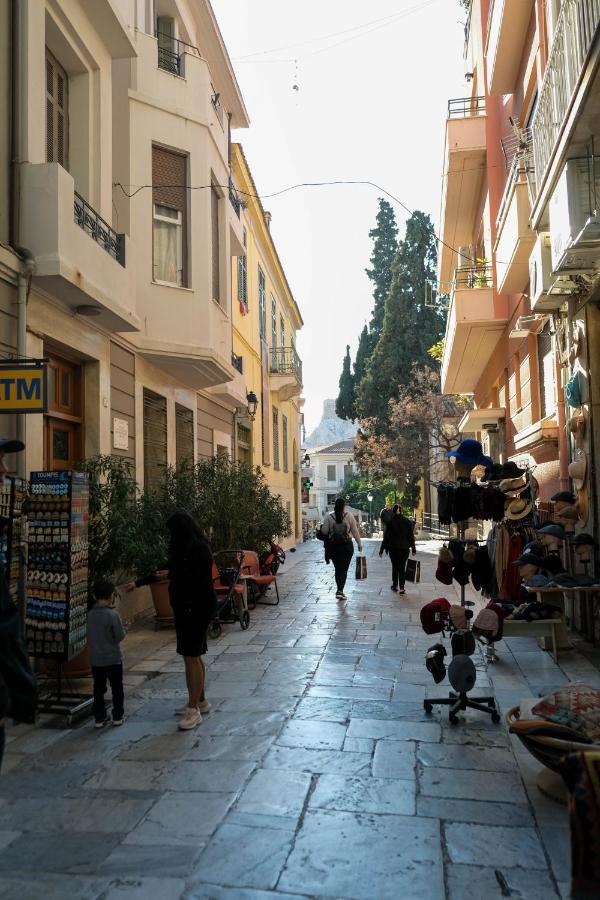 Quiet City Center Apt On A Pedestrian Street Athen Exterior foto