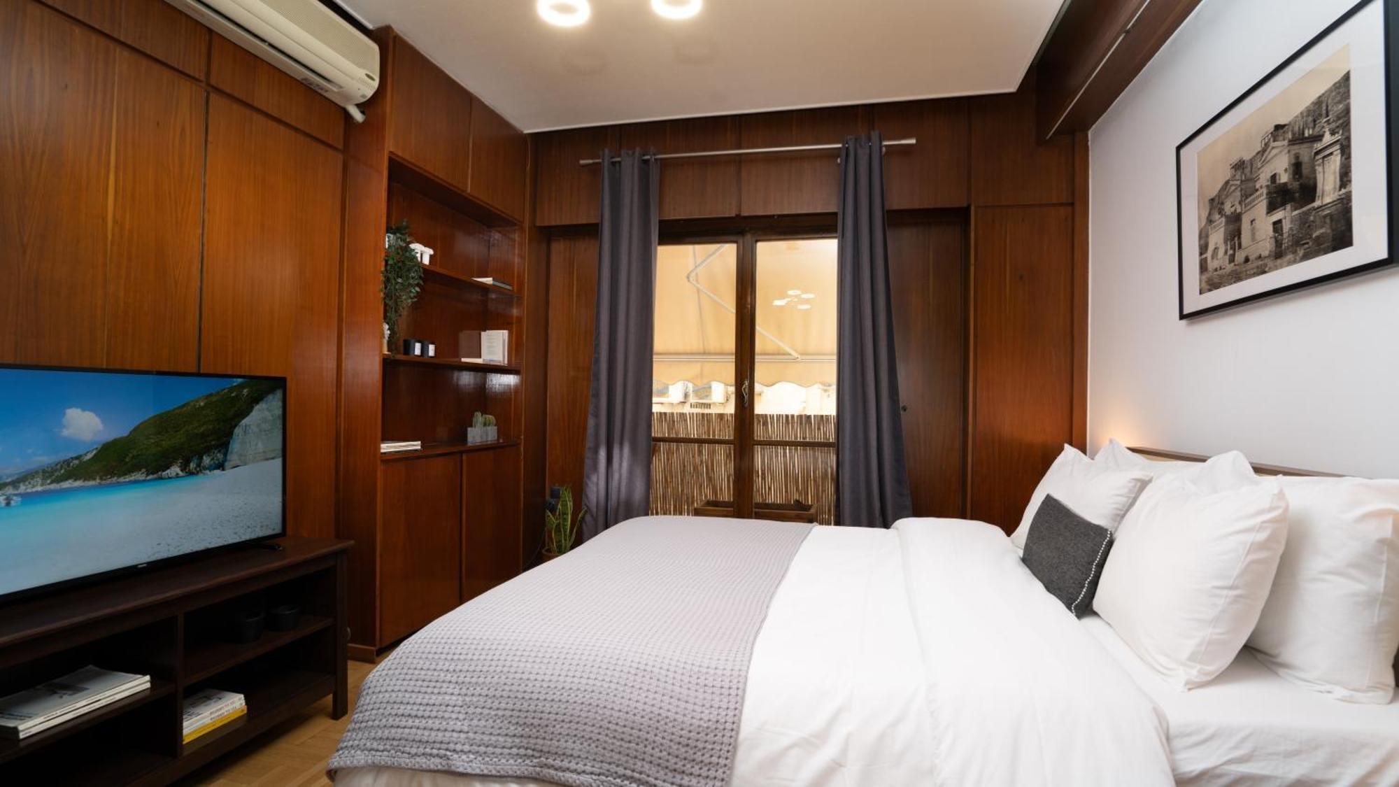 Quiet City Center Apt On A Pedestrian Street Athen Exterior foto